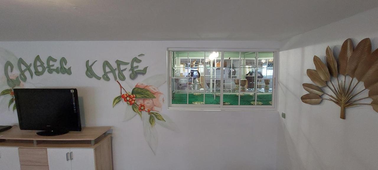 Label Kafe Διαμέρισμα Bouillante Εξωτερικό φωτογραφία